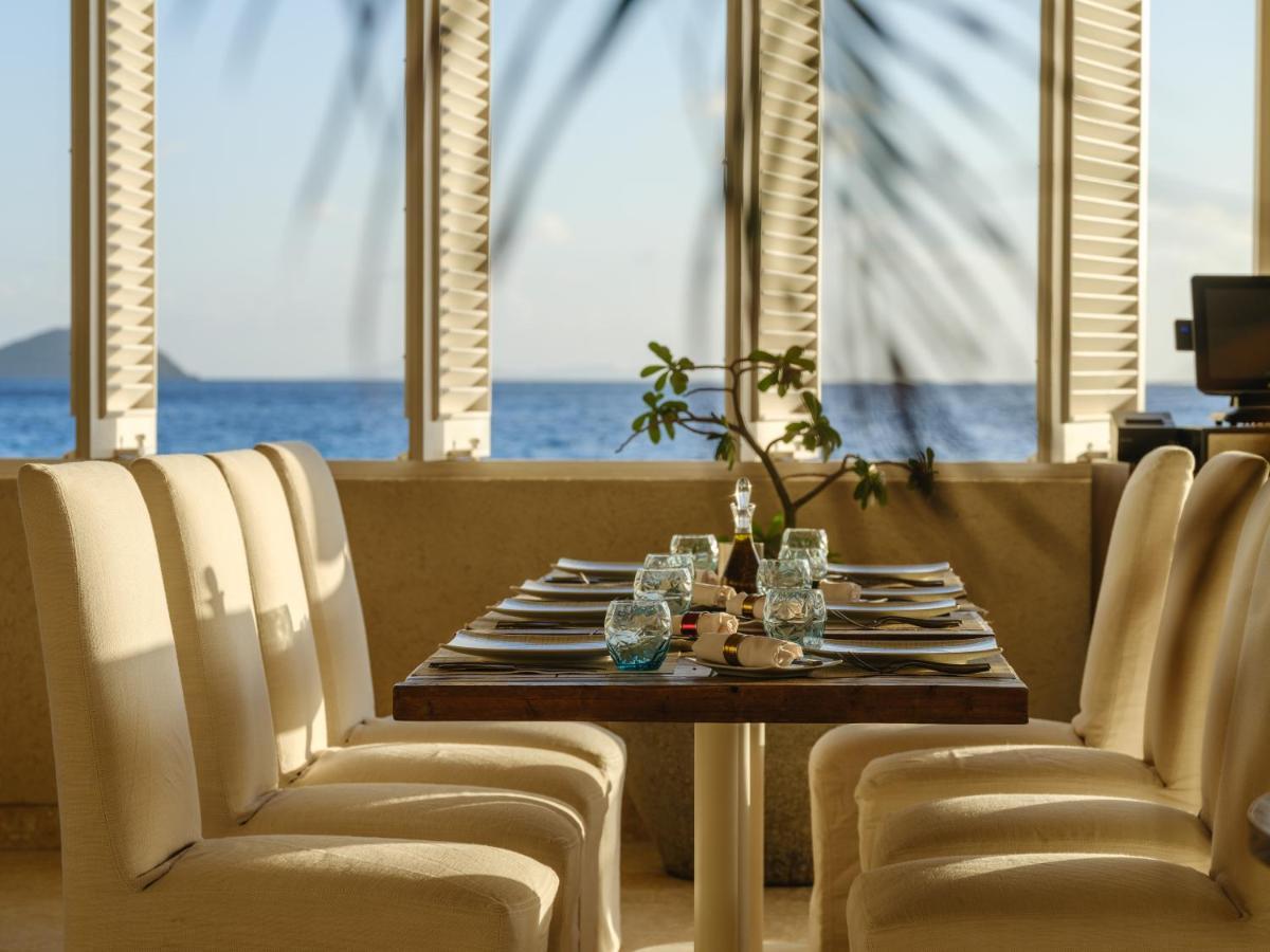 The Liming Bequia Hotel Friendship ภายนอก รูปภาพ