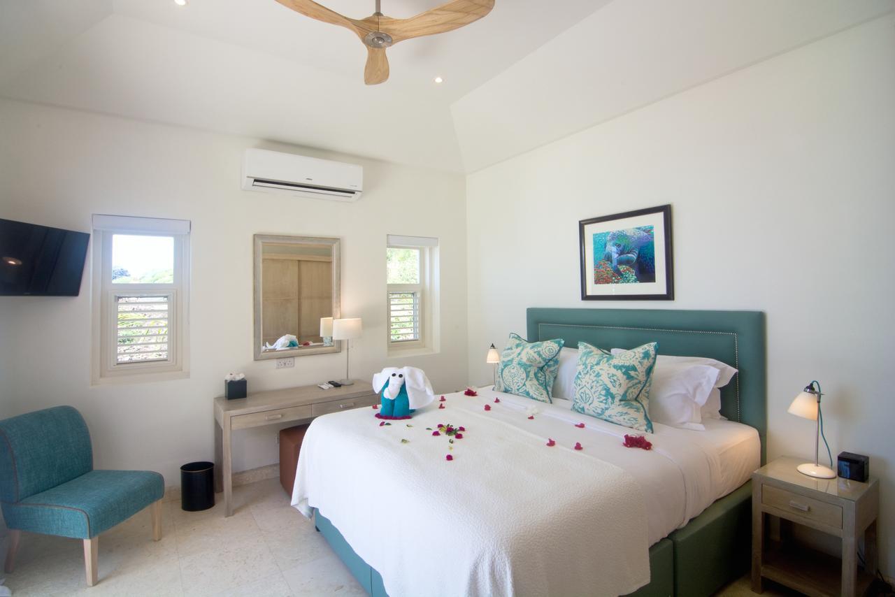 The Liming Bequia Hotel Friendship ภายนอก รูปภาพ
